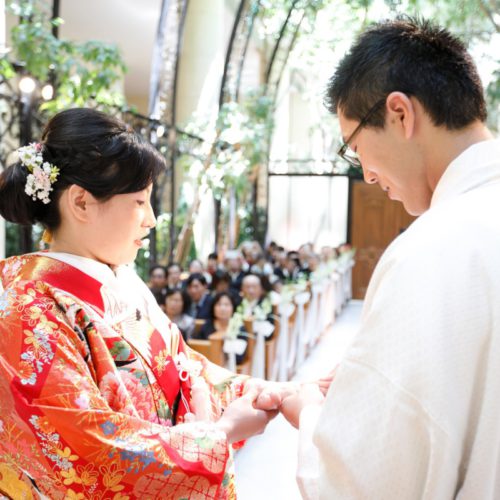 和装人前式で折鶴シャワー♪お子様も一緒で幸せいっぱい!