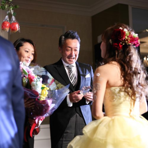 まるで王子様・プリンセスの結婚式♪参加型の演出をたくさん取り入れてゲストに感謝を伝える結婚式