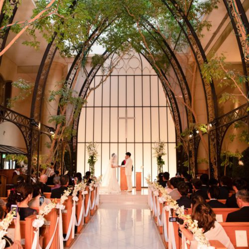 憧れのチャペルで☆ご新婦の夢や想いがたくさん詰まった結婚式