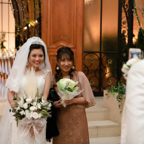 憧れのチャペルで☆ご新婦の夢や想いがたくさん詰まった結婚式