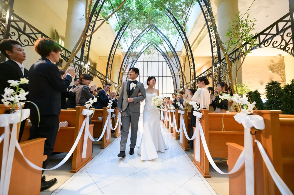 想いを贈り合う　心温まる秘密のサプライズウエディング