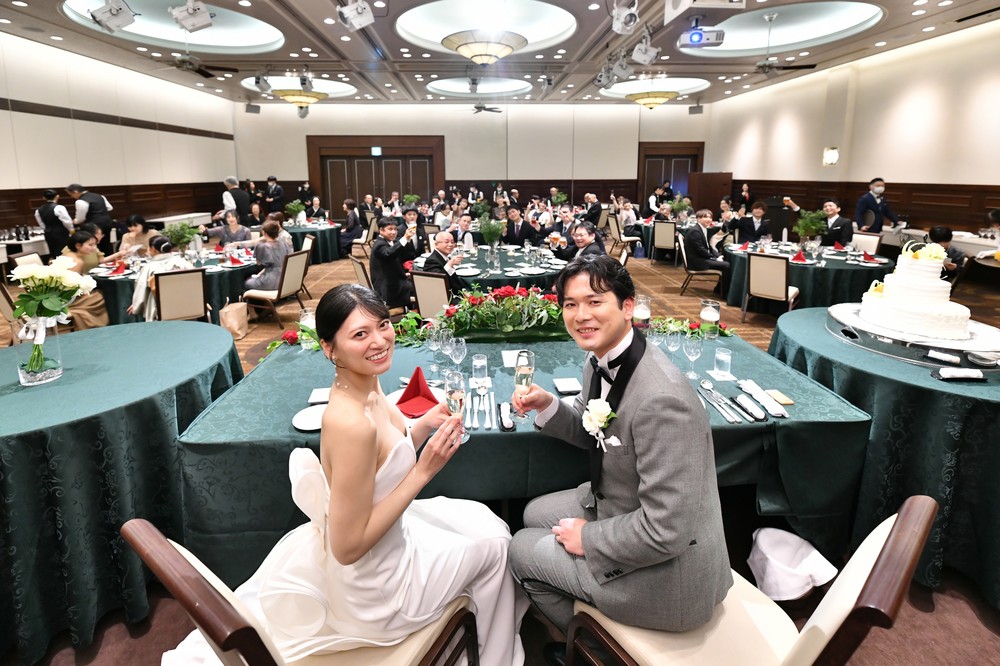 想いを贈り合う　心温まる秘密のサプライズウエディング