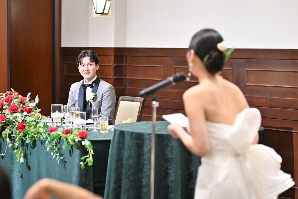 想いを贈り合う　心温まる秘密のサプライズウエディング