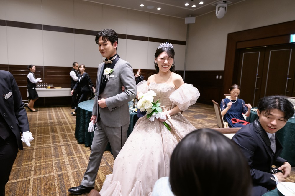 想いを贈り合う　心温まる秘密のサプライズウエディング