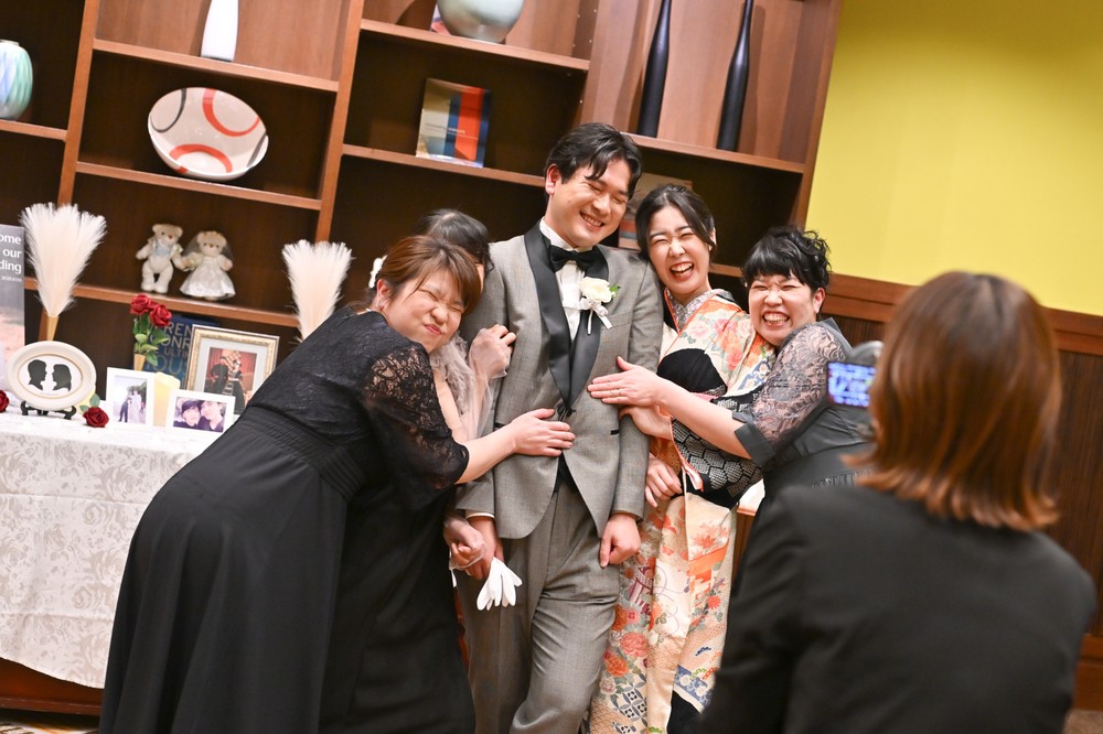 想いを贈り合う　心温まる秘密のサプライズウエディング