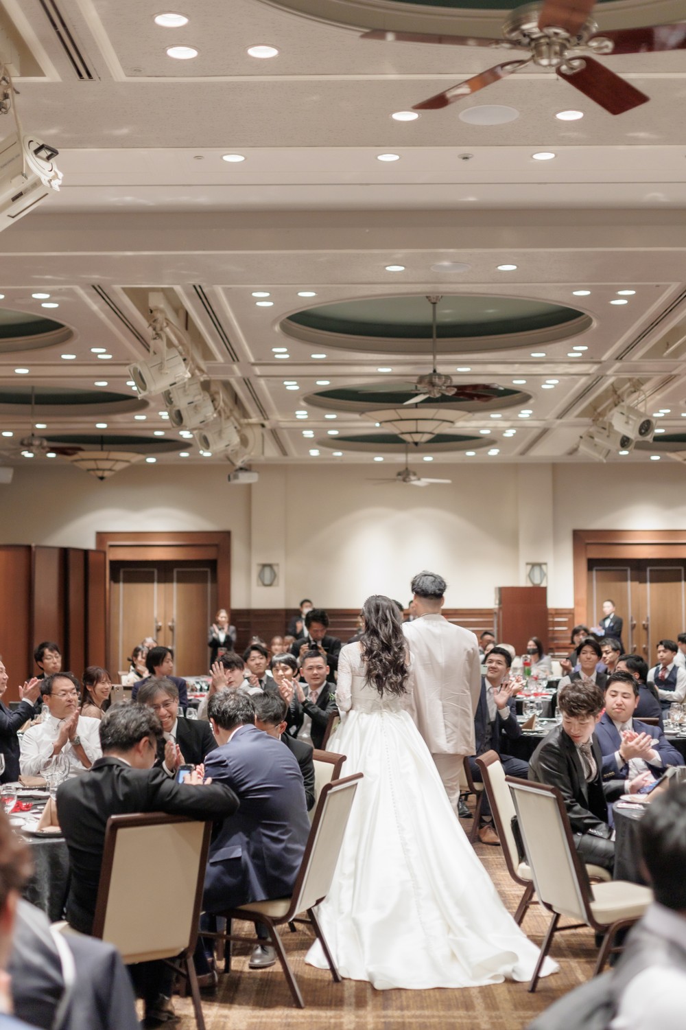 おふたりの門出
結婚式も！ハネムーンも！