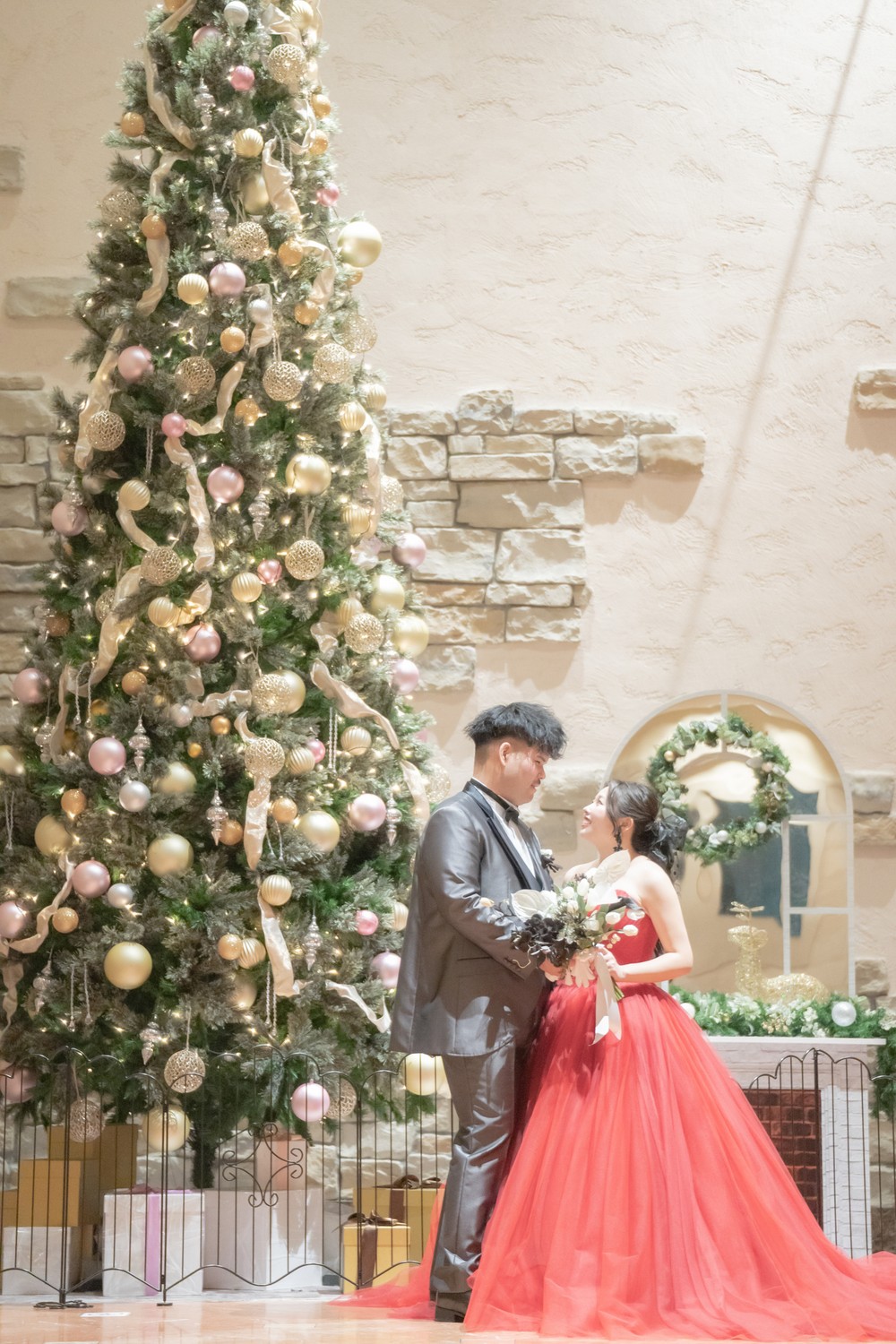 おふたりの門出
結婚式も！ハネムーンも！