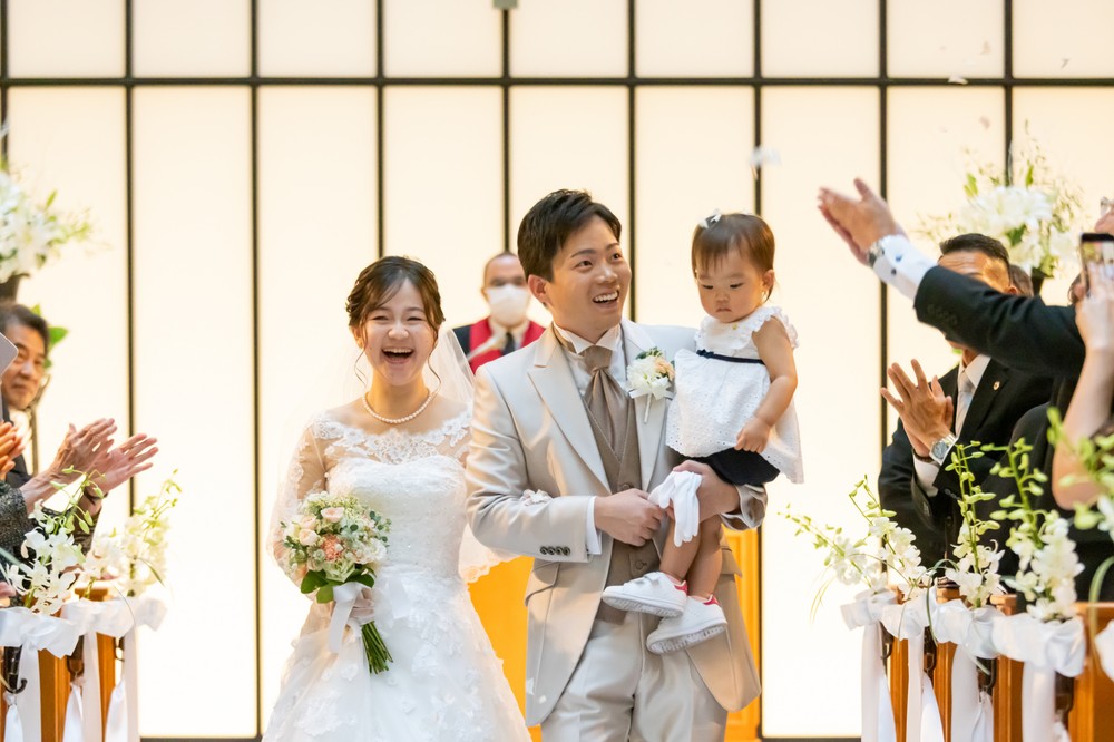 3年越しの結婚式
～パパママウエディング～