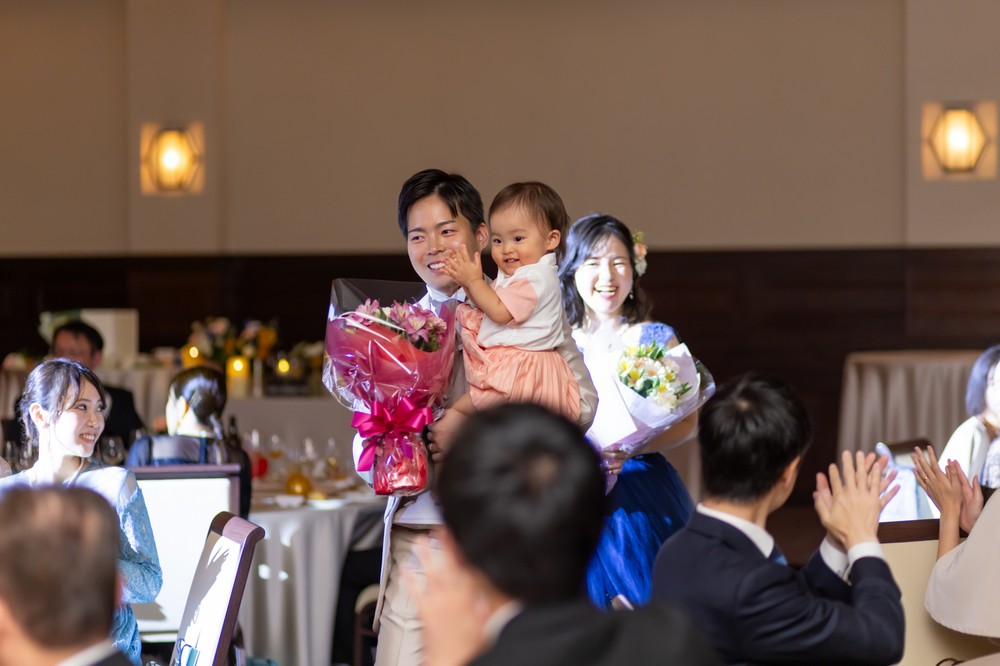 3年越しの結婚式
～パパママウエディング～