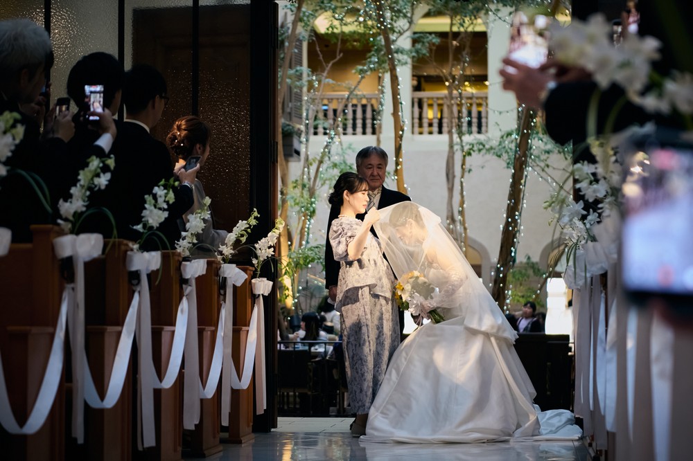 家族への感謝を伝えたい　ファミリーミートから始まる結婚式